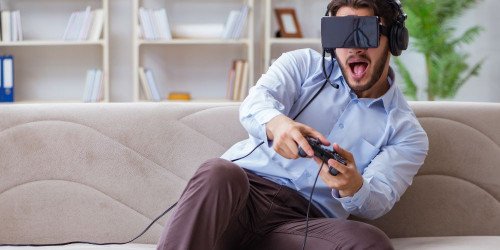 10 Best Gadgets for Gamers in 2024: Gear Up for the Ultimate Experience